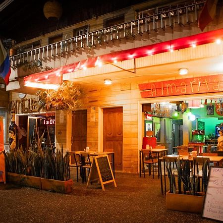 Casa Almarita - Hostal, Bar Y Restaurante ميديلين المظهر الخارجي الصورة